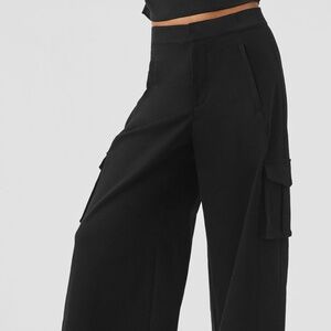 BNWT ALO YOGA Show Off Cargo Wide Leg Trouser Pants (Regular) XS Black